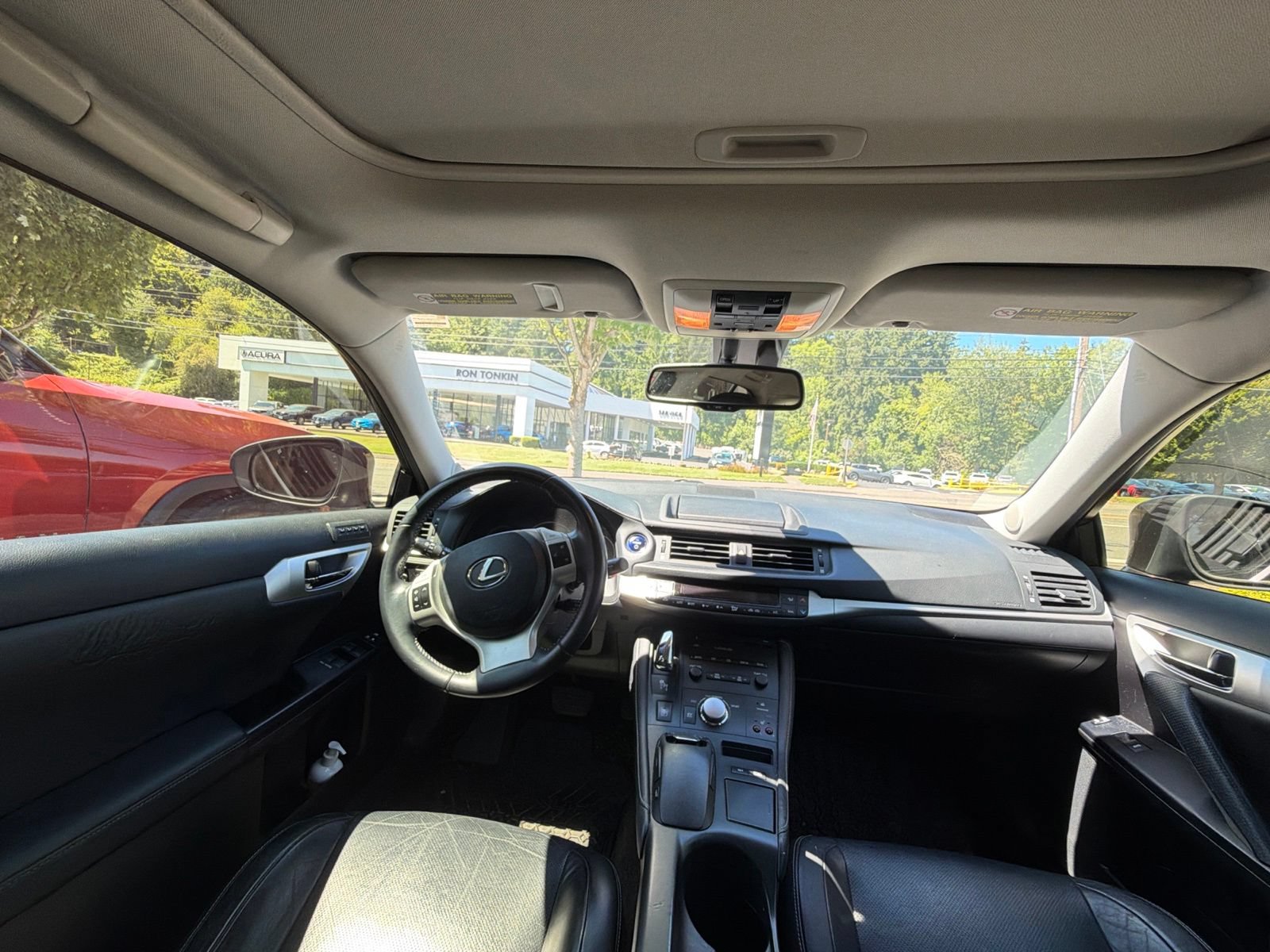 Used 2011 Lexus CT 200h Premium w/ Leather Pkg FWD image 7