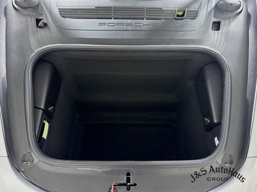 Used 2018 Porsche 718 Cayman S image 35