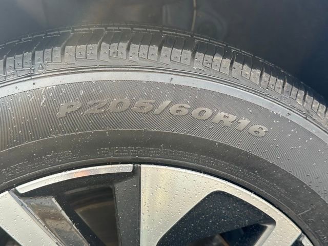 Used 2022 Volkswagen Jetta S image 34