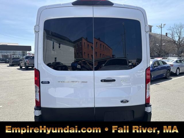 Used 2023 Ford Transit 350 XLT image 4