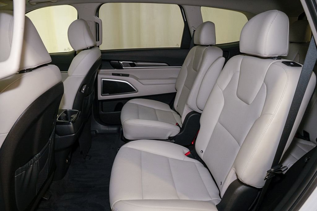 Used 2022 Kia Telluride S AWD/4WD image 8