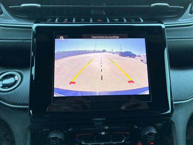 Used 2024 Jeep Grand Cherokee L Altitude AWD/4WD image 14