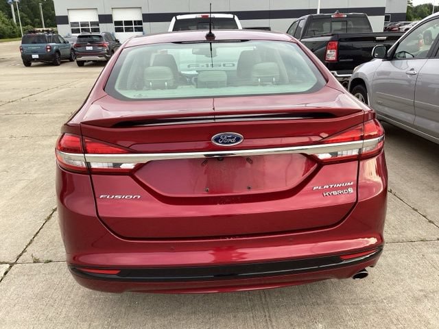 Used 2018 Ford Fusion Platinum FWD image 11
