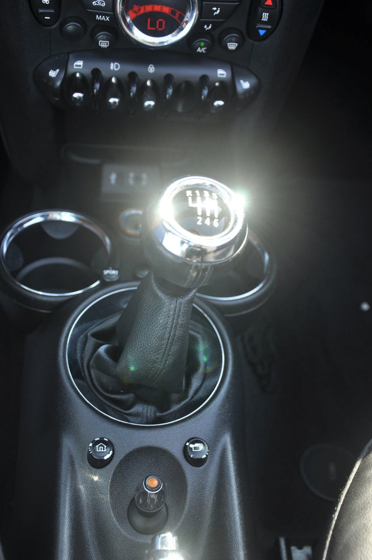 Used 2015 MINI Cooper Roadster S image 29