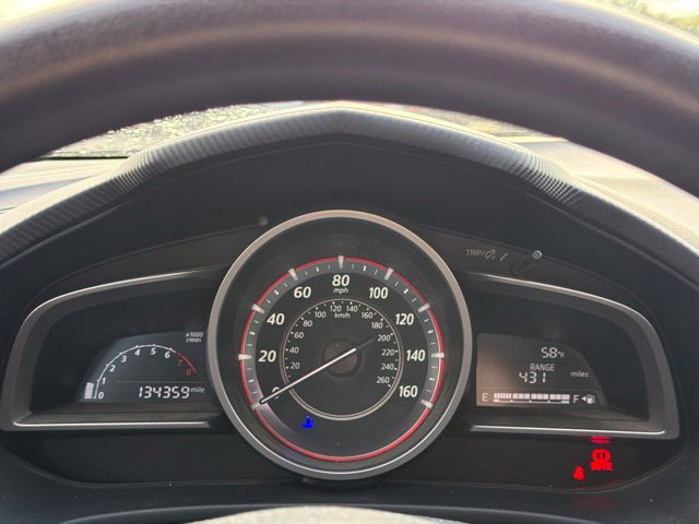 Used 2016 MAZDA MAZDA3 i Sport w/ Preferred Equipment Package FWD image 18
