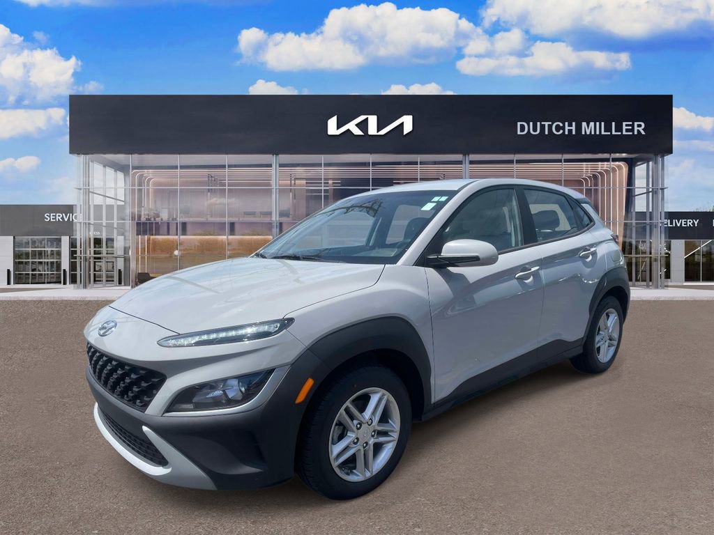 Used 2022 Hyundai Kona SE w/ Cargo Package FWD image 3