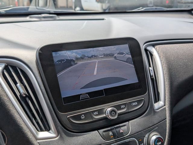 Used 2021 Chevrolet Malibu RS image 22