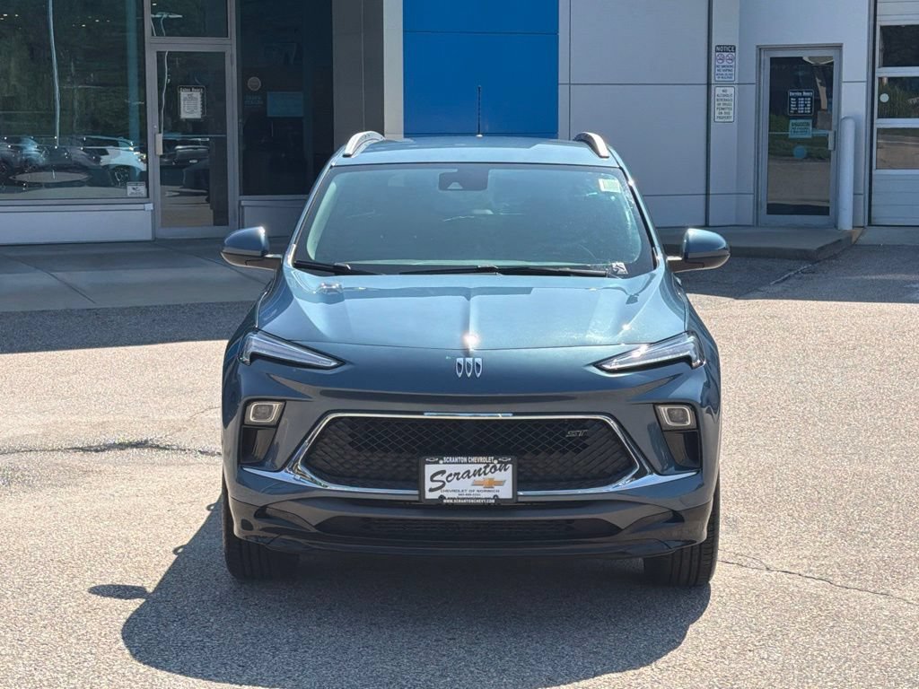Certified 2024 Buick Encore GX Sport Touring AWD/4WD image 9