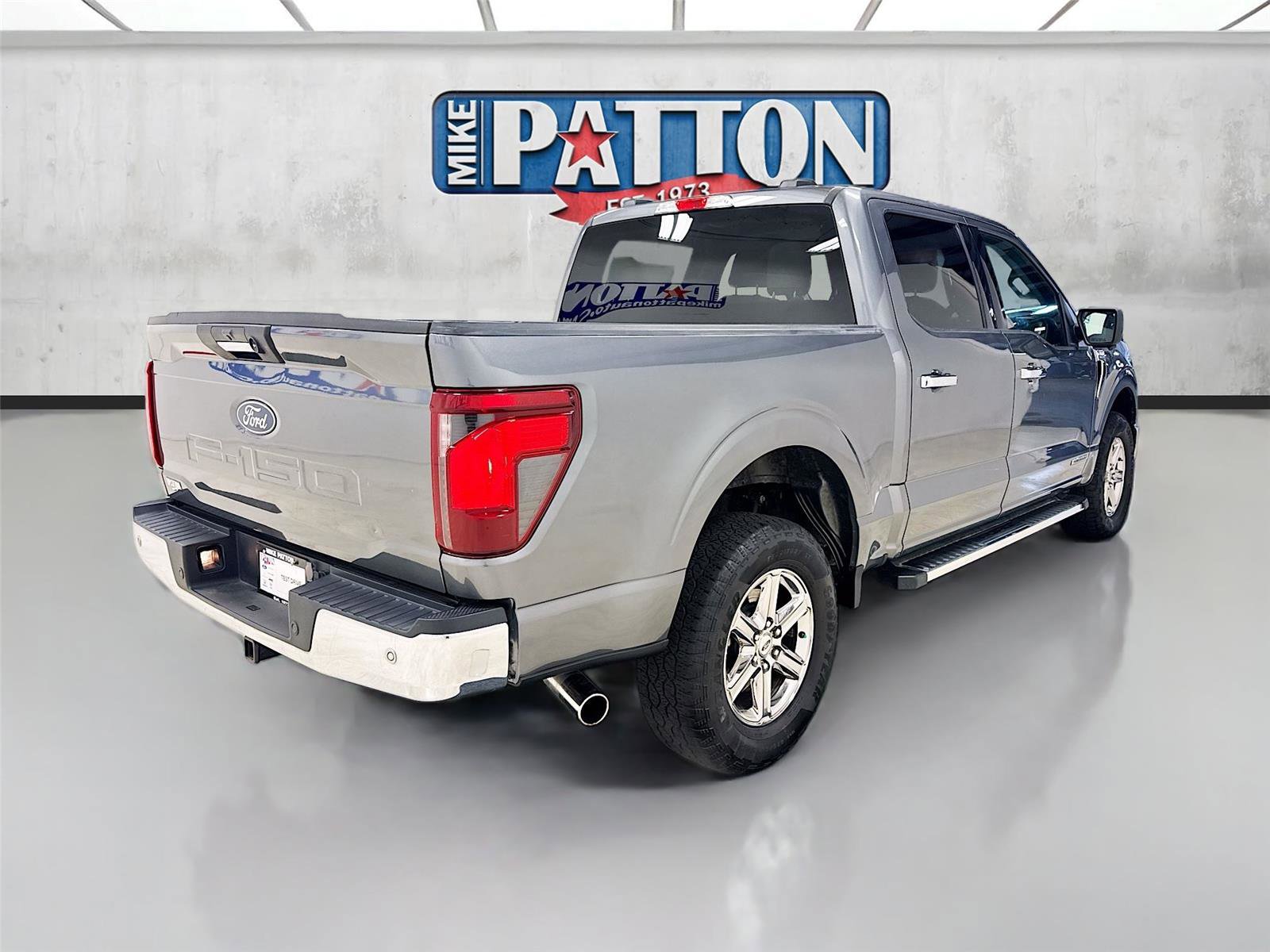 Used 2024 Ford F150 XLT w/ Mobile Office Package image 7