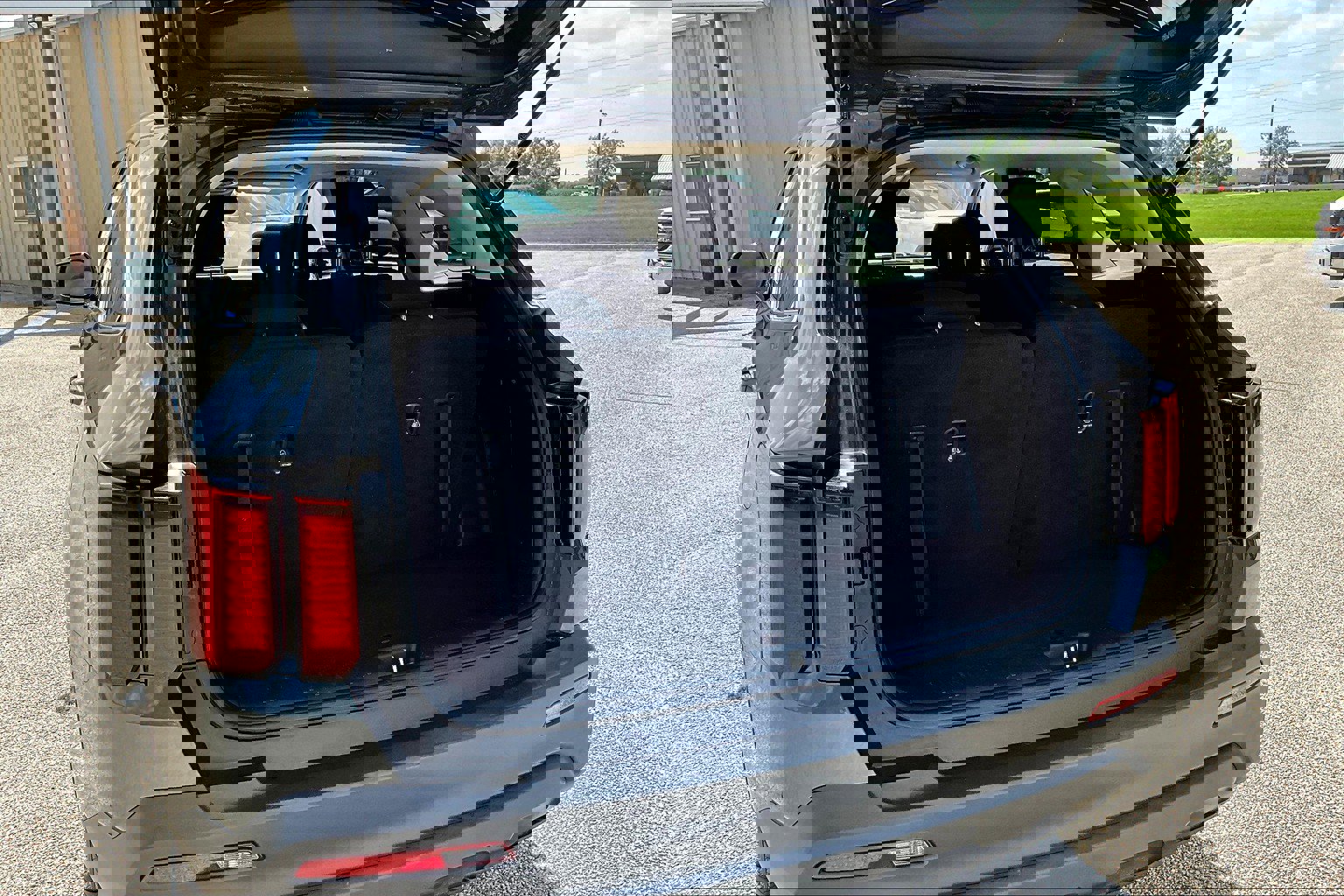 Used 2022 Kia Sorento LX image 19