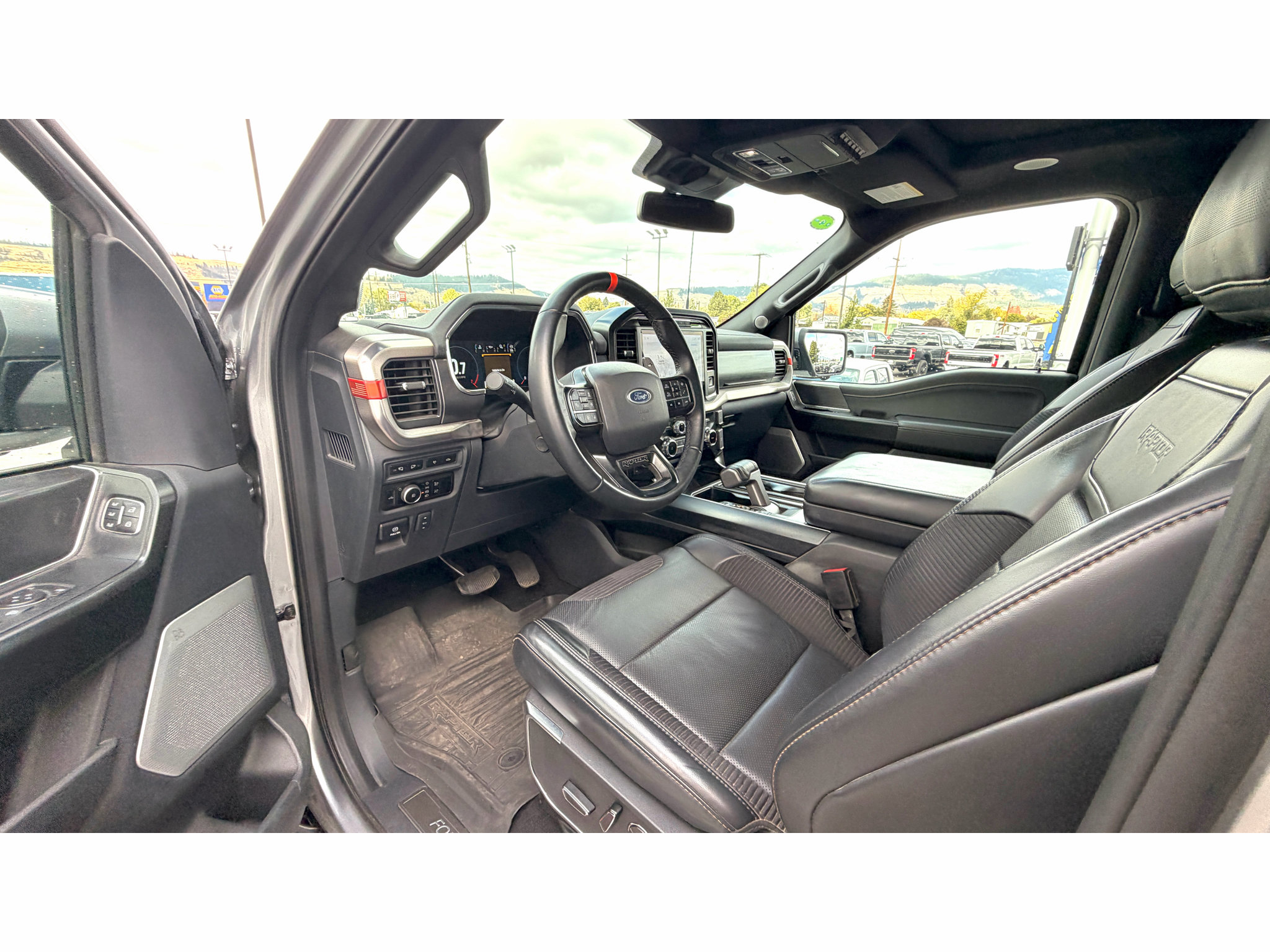 Used 2023 Ford F150 Raptor AWD/4WD image 15