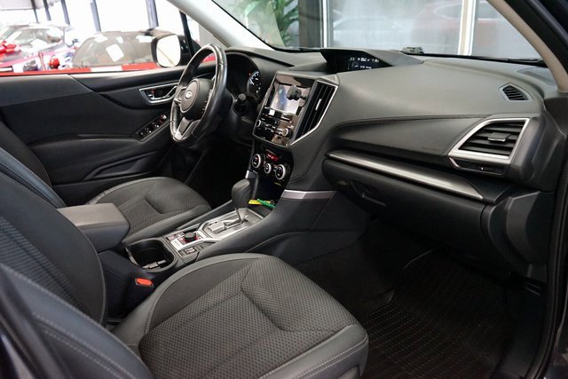 Used 2019 Subaru Forester Premium image 41