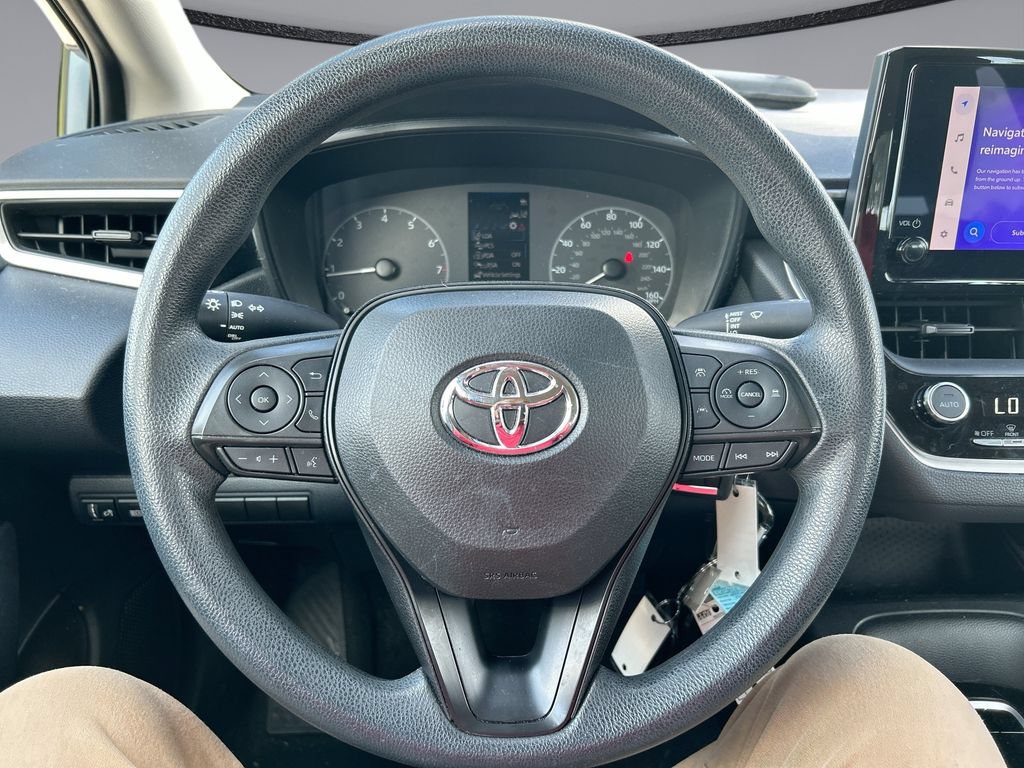 Used 2023 Toyota Corolla LE FWD image 14