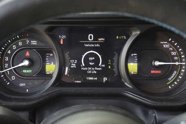 Used 2024 Jeep Wrangler Unlimited Rubicon 4xe w/ Technology Group image 10