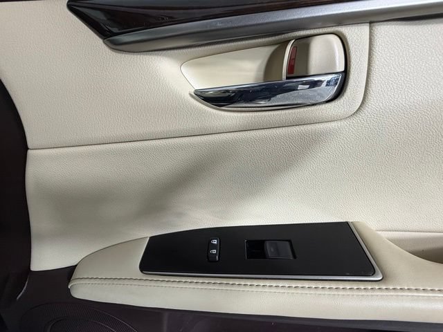 Used 2018 Lexus ES 350 w/ Premier Package FWD image 28