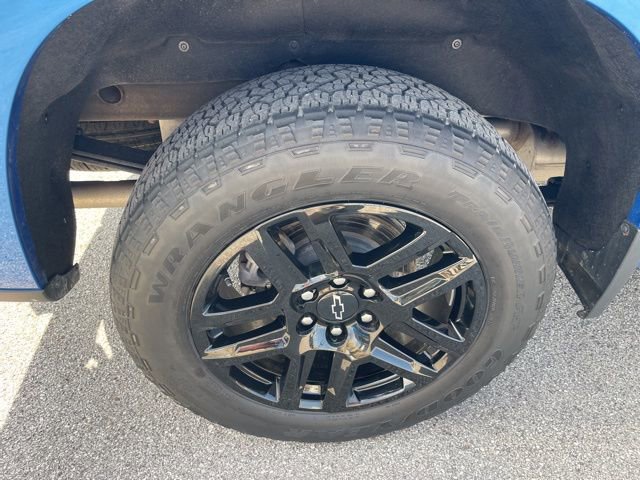 Used 2023 Chevrolet Silverado 1500 RST AWD/4WD image 26