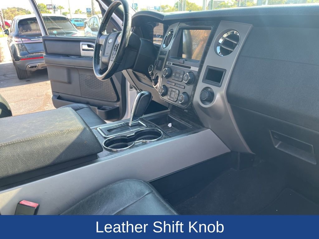 Used 2017 Ford Expedition Limited w/ Equipment Group 301A image 22