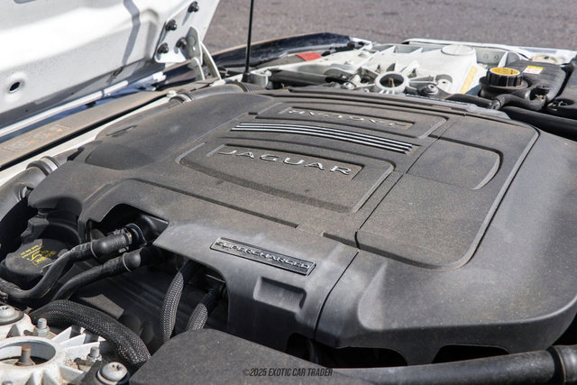 Used 2017 Jaguar F-TYPE Convertible image 27