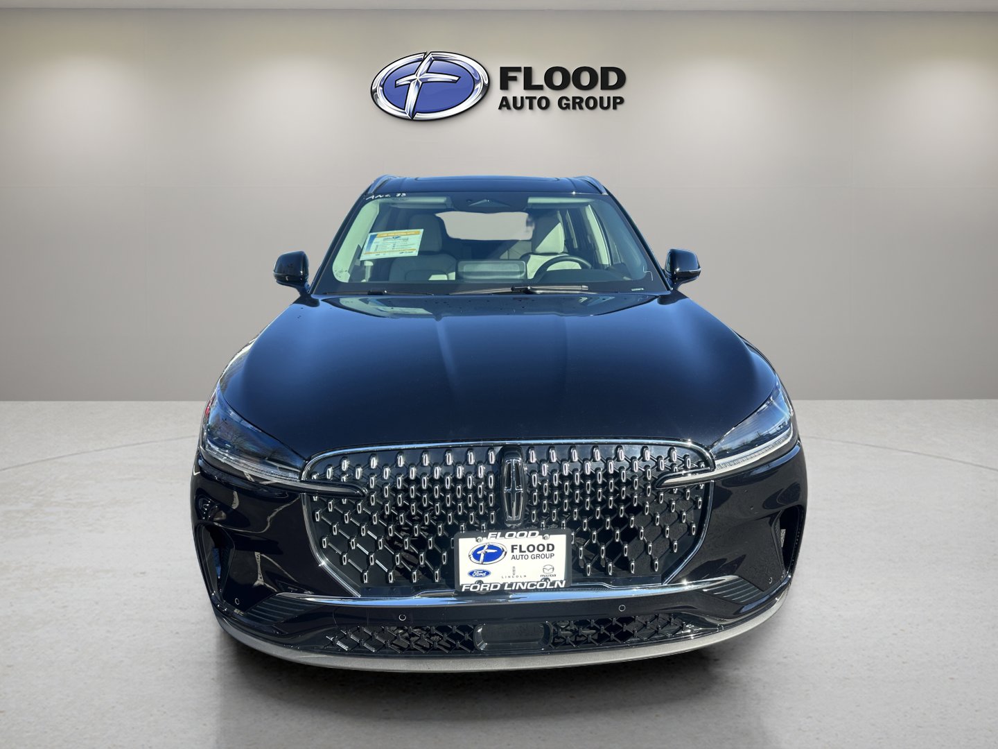 New 2026 Lincoln Aviator Premiere image 2