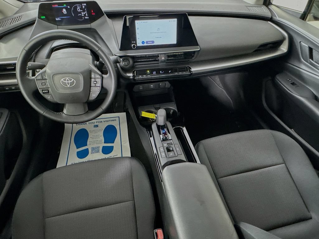 Used 2025 Toyota Prius LE FWD image 25