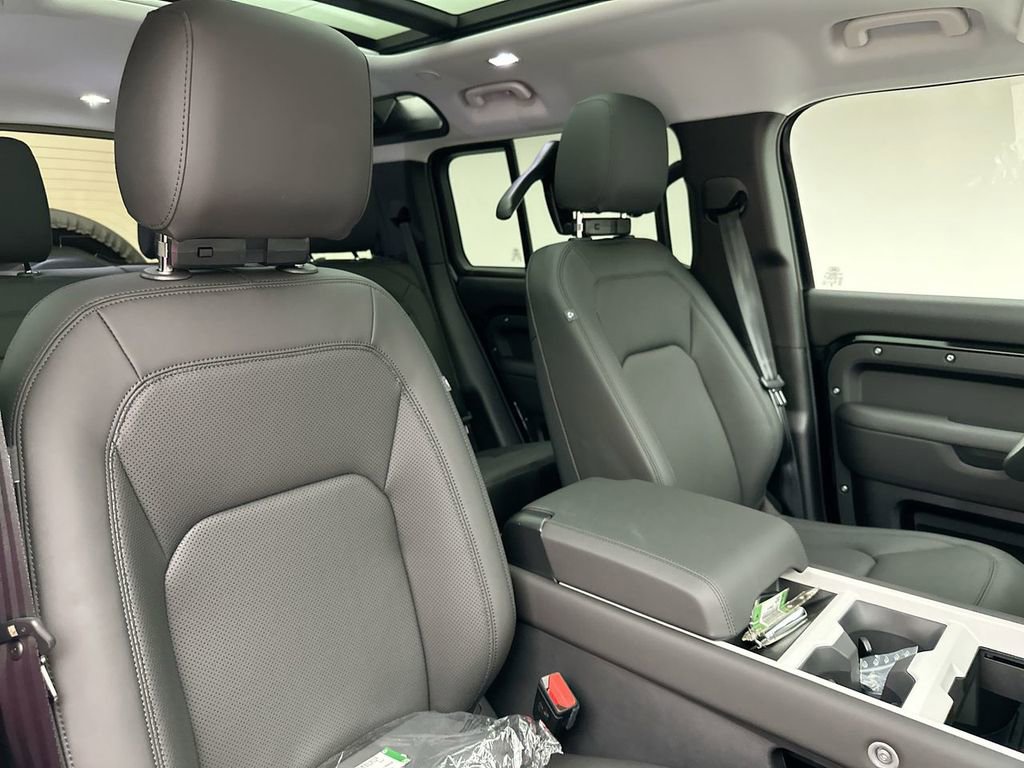New 2026 Land Rover Defender 110 S image 6