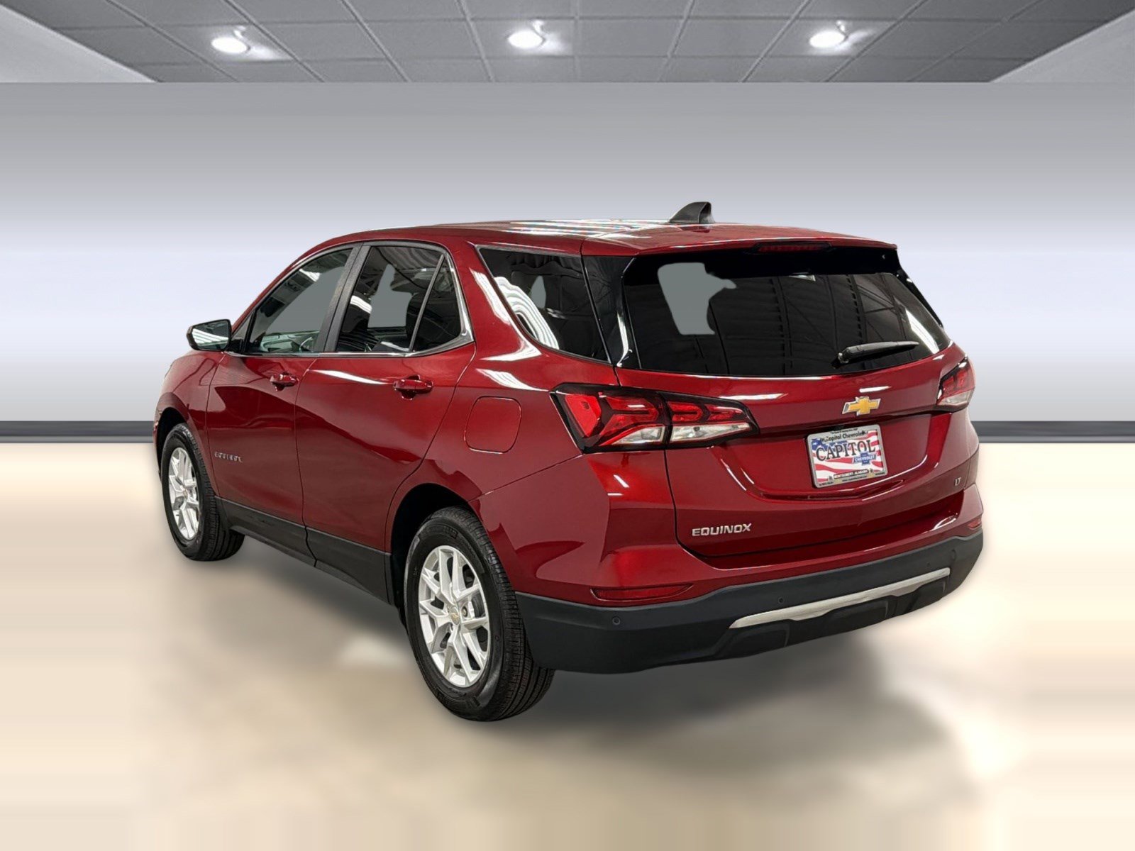 Used 2023 Chevrolet Equinox LT FWD image 3