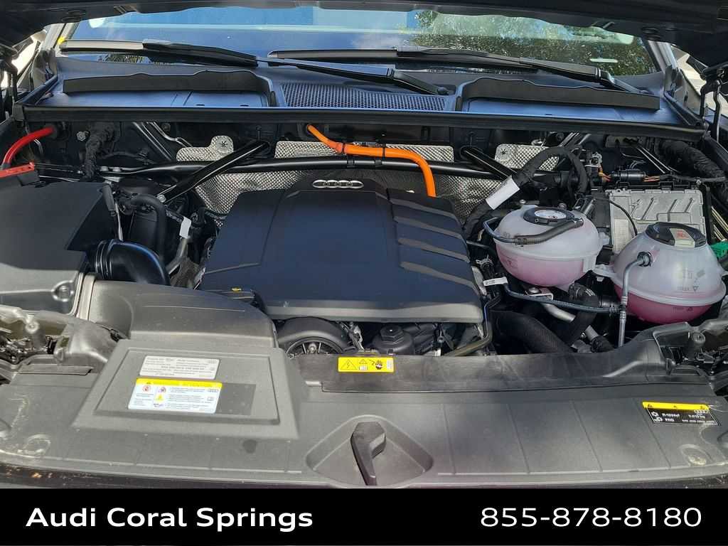 Certified 2023 Audi Q5 e Premium w/ Convenience Package image 17