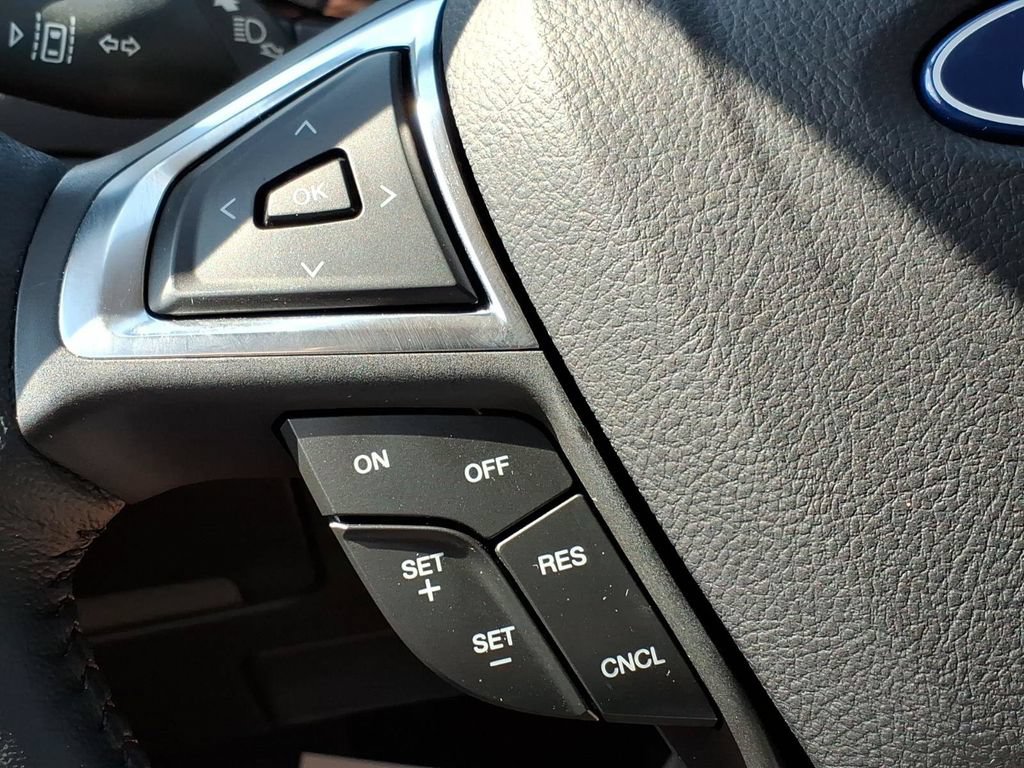 Used 2024 Ford Edge SEL AWD/4WD image 23