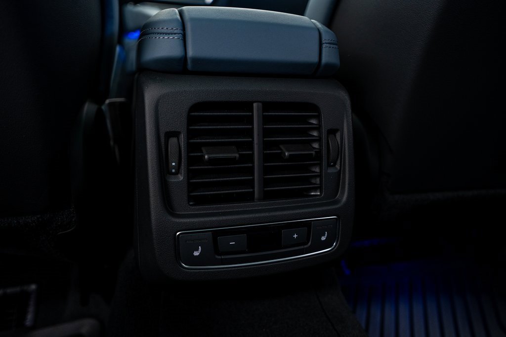 Used 2024 Audi e-tron GT Prestige image 60