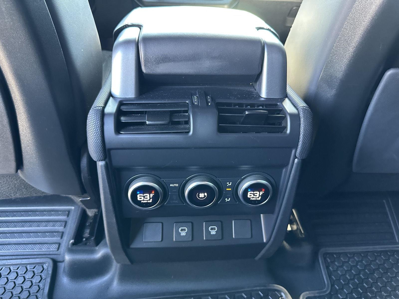 Used 2023 Land Rover Defender 110 Carpathian Edition AWD/4WD image 25