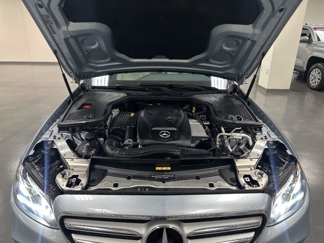 Used 2017 Mercedes-Benz E 300 4MATIC image 23