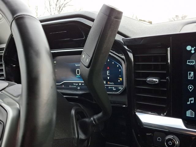 Used 2023 Chevrolet Silverado 1500 RST AWD/4WD image 16