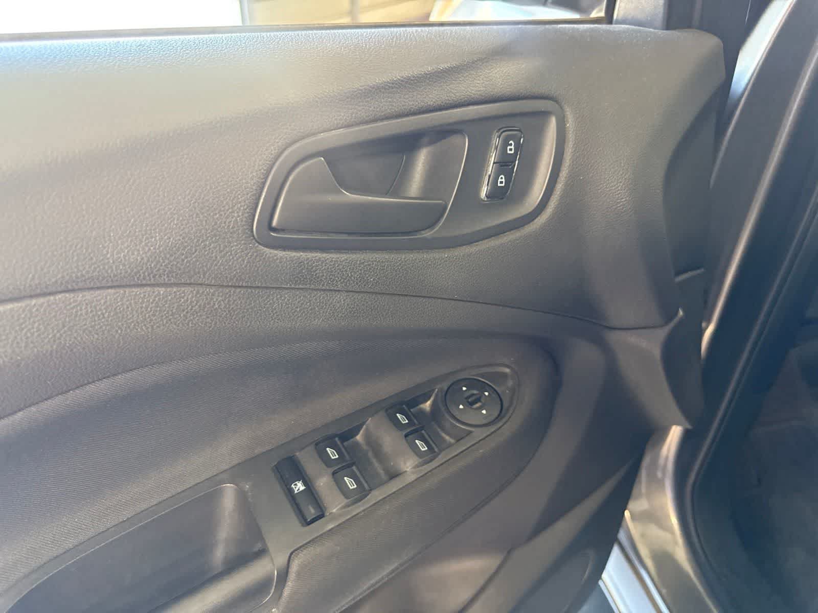 Used 2013 Ford Escape S FWD image 17