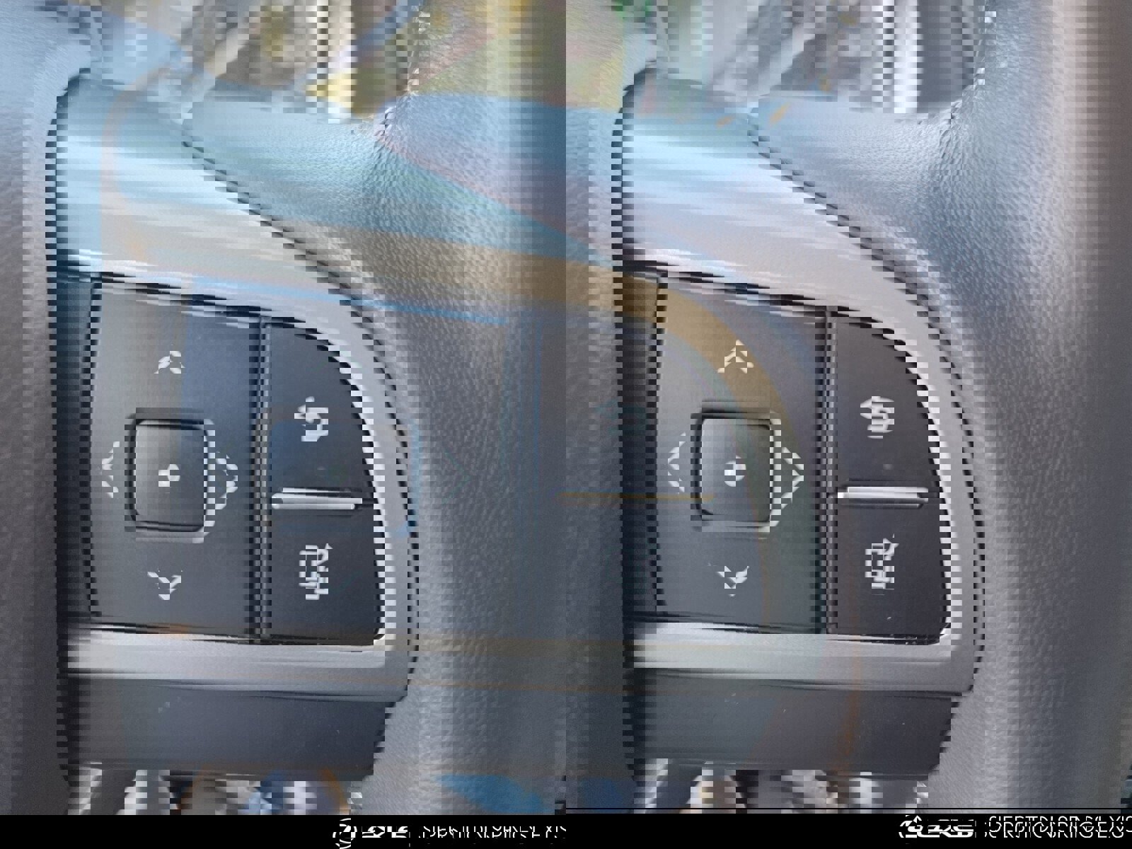 Used 2016 Lexus RX 450h FWD image 26