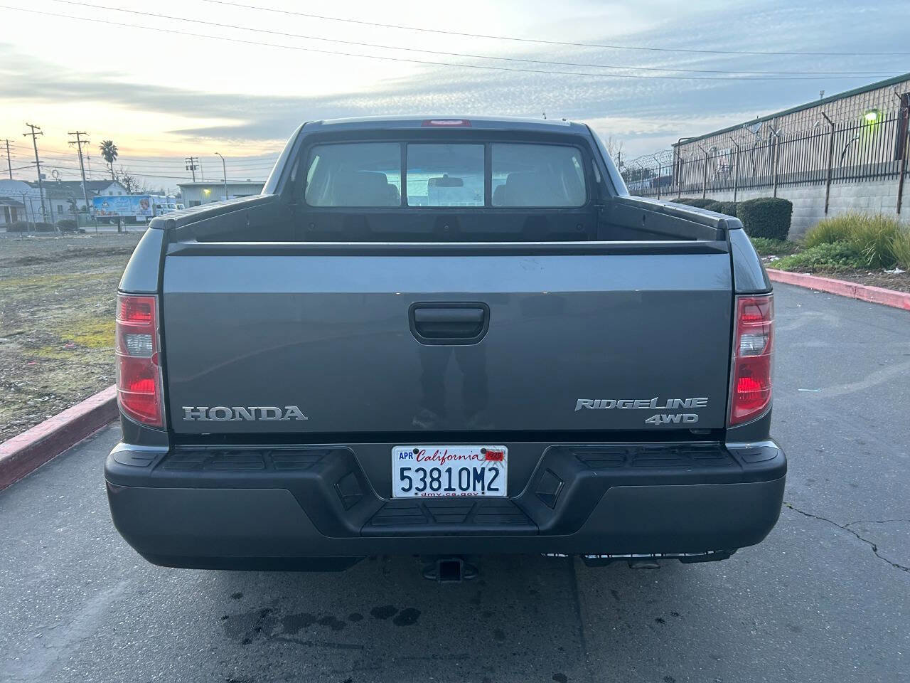 Used 2010 Honda Ridgeline RT image 4