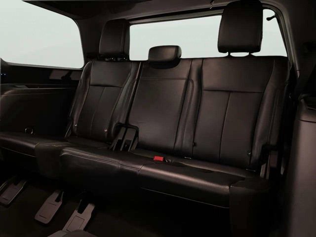 Used 2021 Ford Expedition XLT RWD image 22