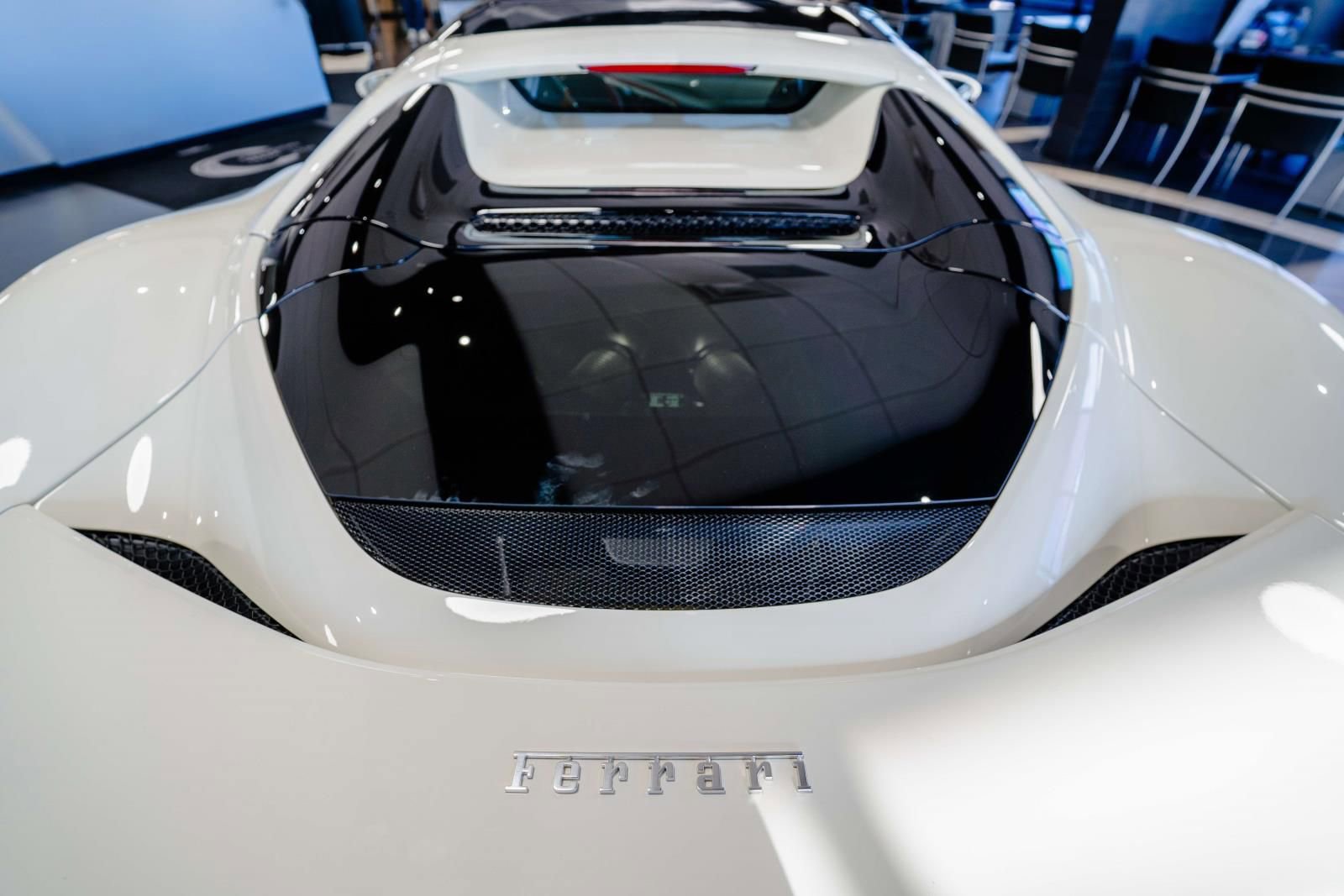 Used 2025 Ferrari 296 GTS image 37