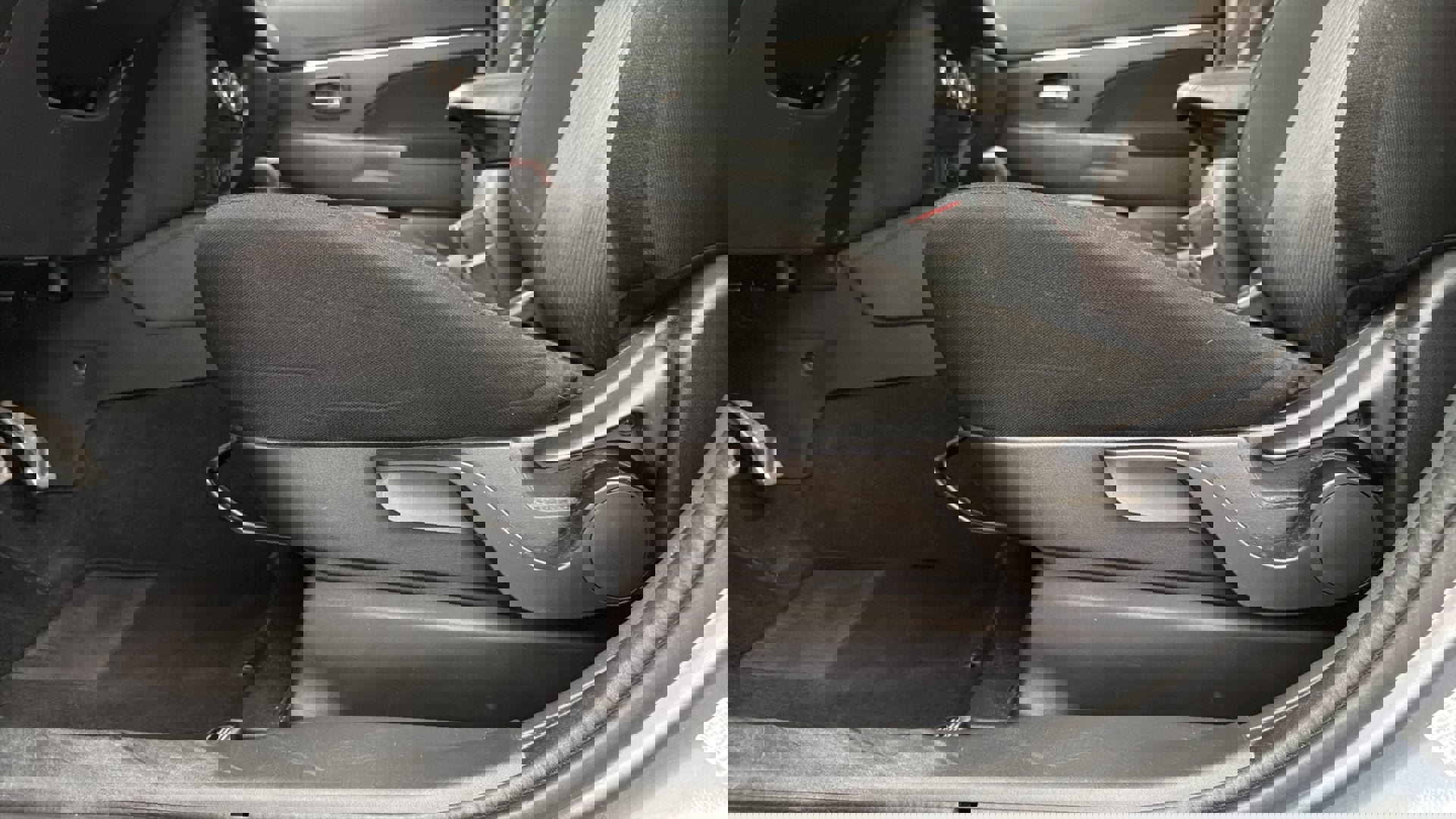 Used 2018 Mitsubishi Outlander Sport ES image 18