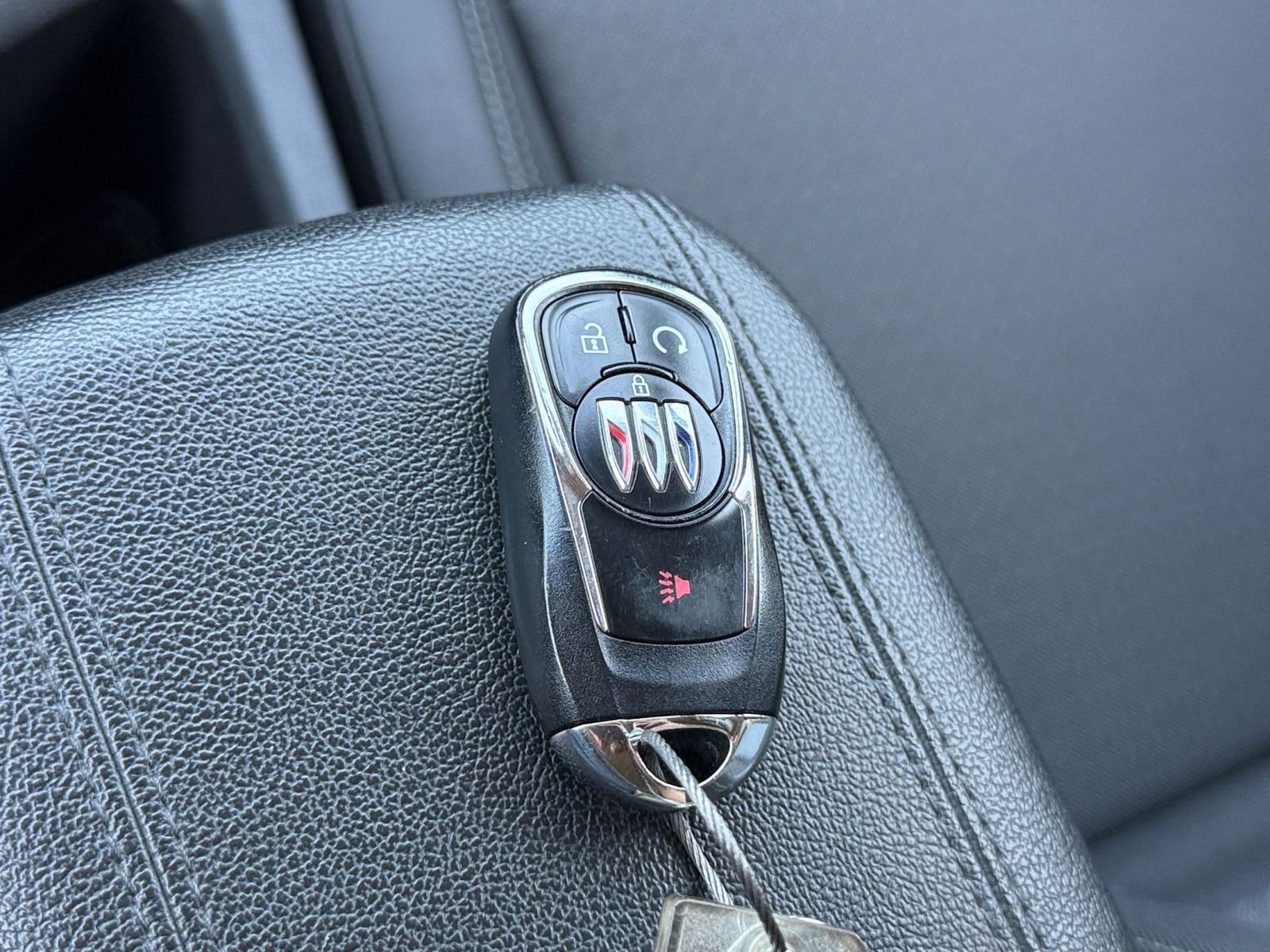 Used 2025 Buick Encore GX Preferred image 21