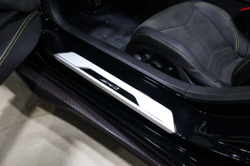 Used 2026 Chevrolet Corvette ZR1 w/ ZR1 Carbon Fiber Aero Package image 44