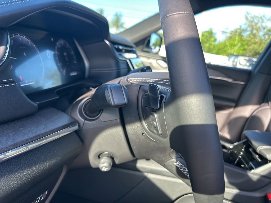 New 2025 Jeep Grand Cherokee Overland image 39