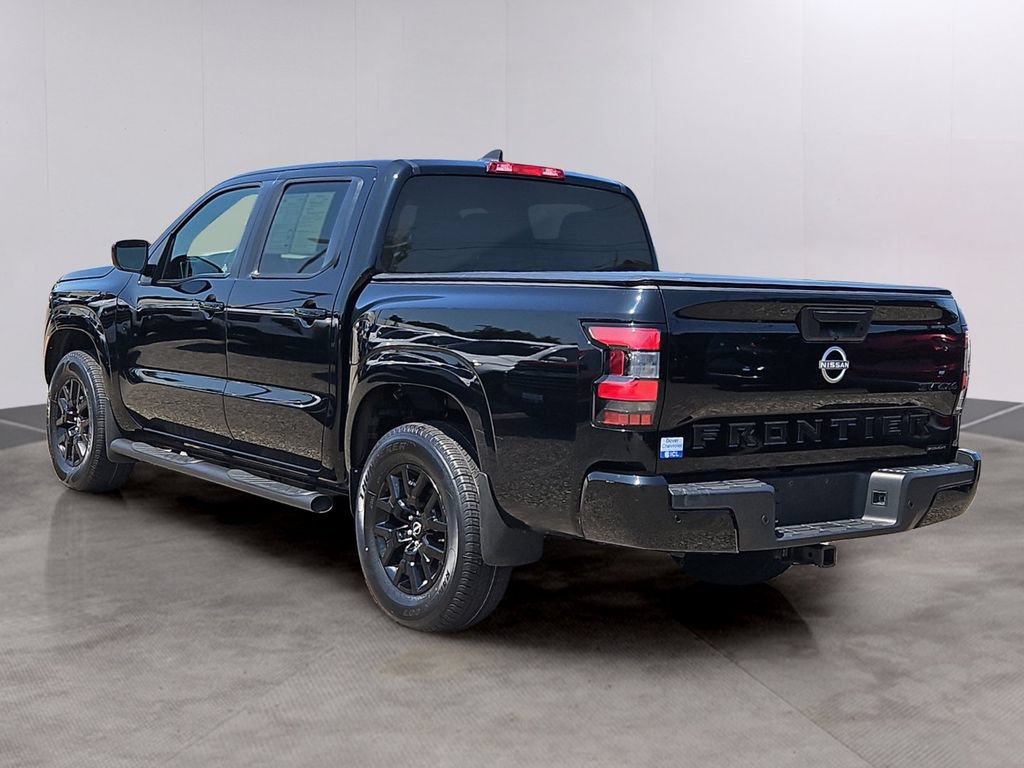 Used 2023 Nissan Frontier SV w/ Midnight Edition Package AWD/4WD image 6