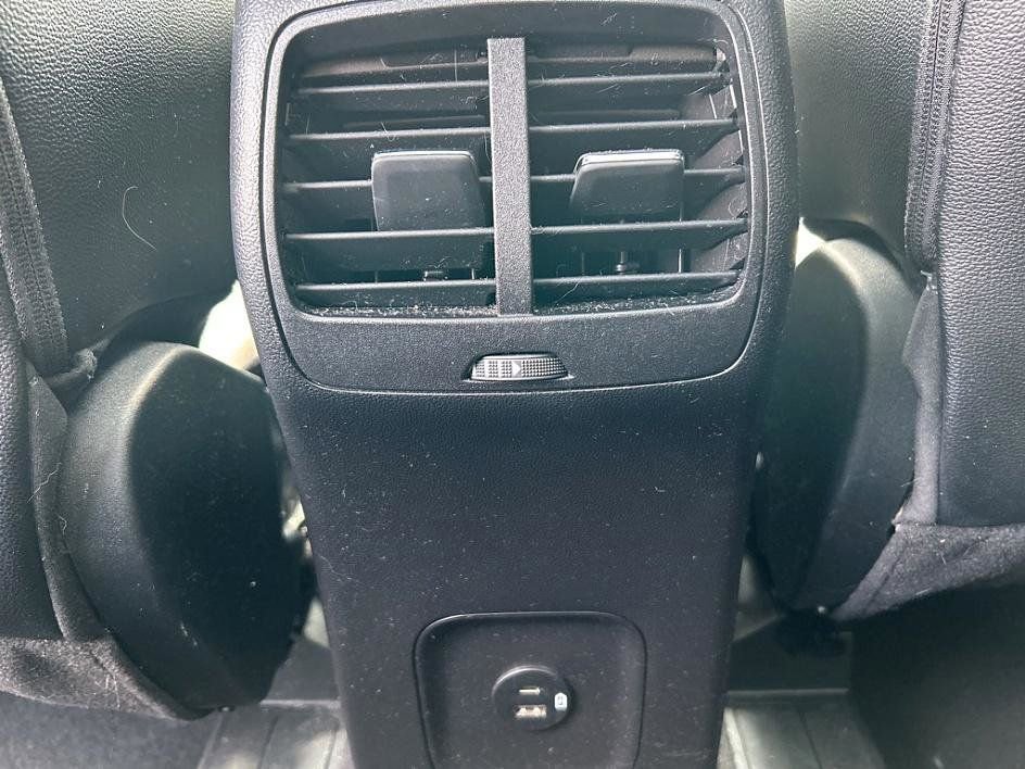 Used 2022 Ford Escape SEL image 27
