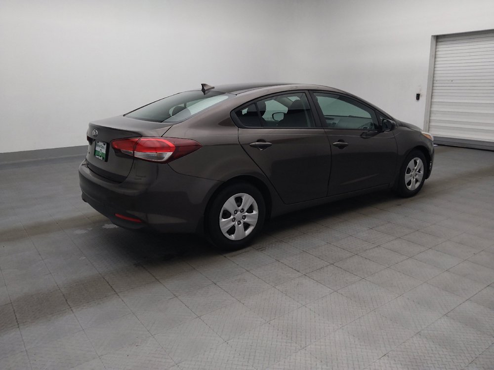 Used 2017 Kia Forte LX FWD image 10