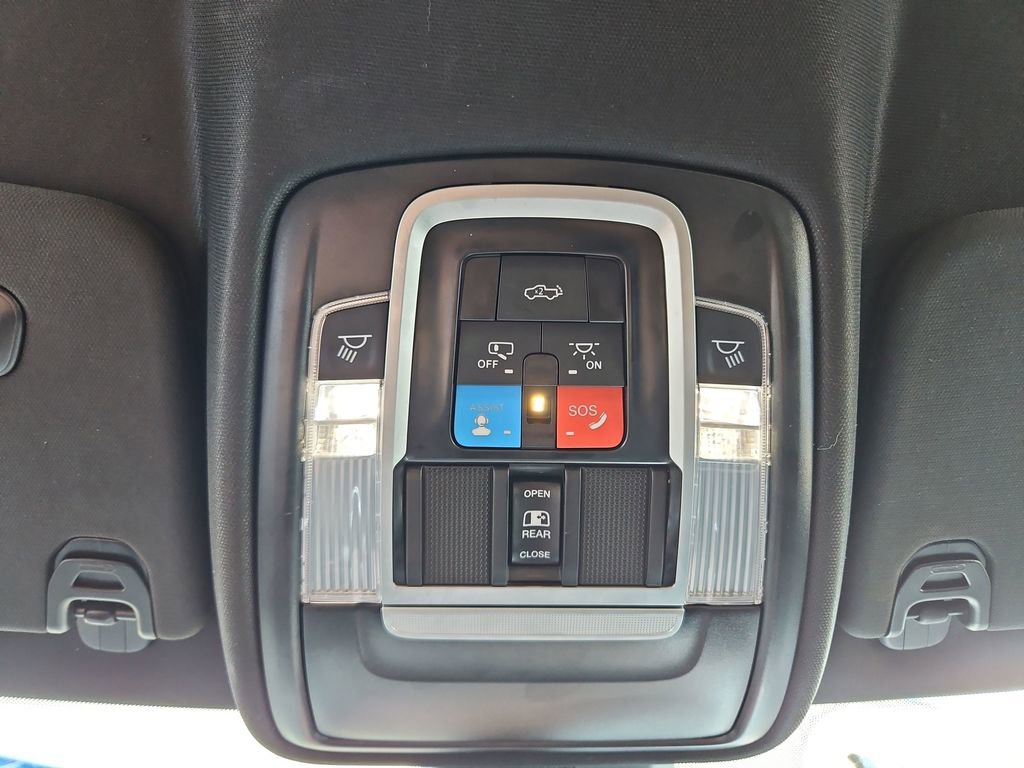 Used 2025 RAM 1500 Laramie image 24