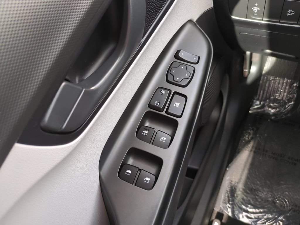 Used 2023 Hyundai Kona SEL w/ Cargo Package FWD image 19