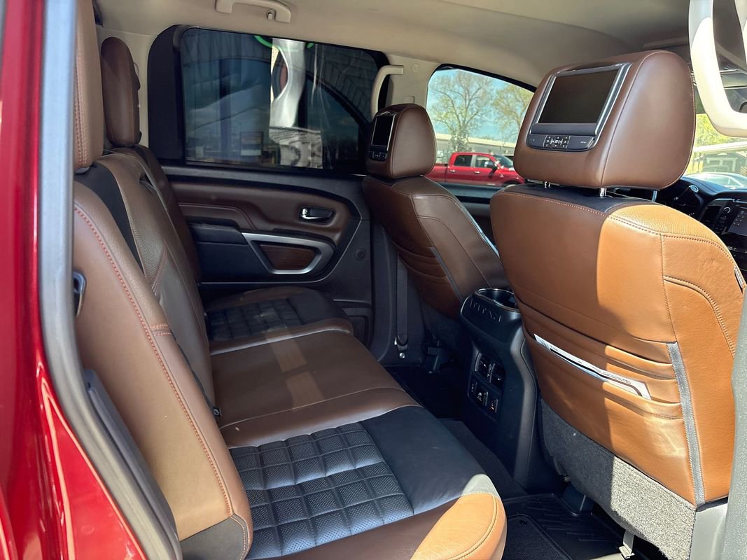 Used 2017 Nissan Titan Platinum Reserve image 17