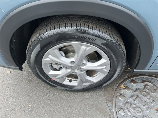 Used 2023 Honda HR-V LX image 10