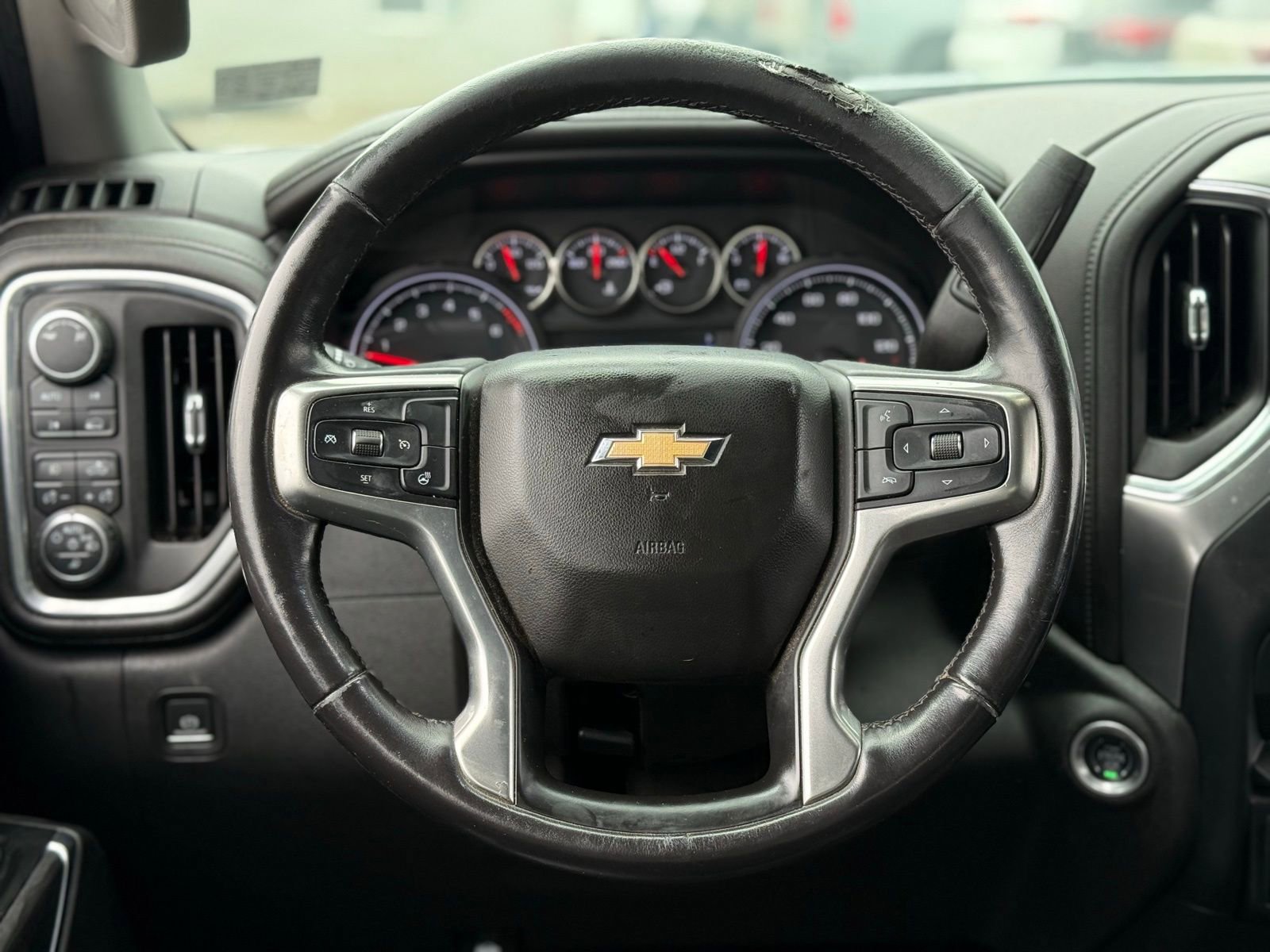 Used 2019 Chevrolet Silverado 1500 LTZ image 18