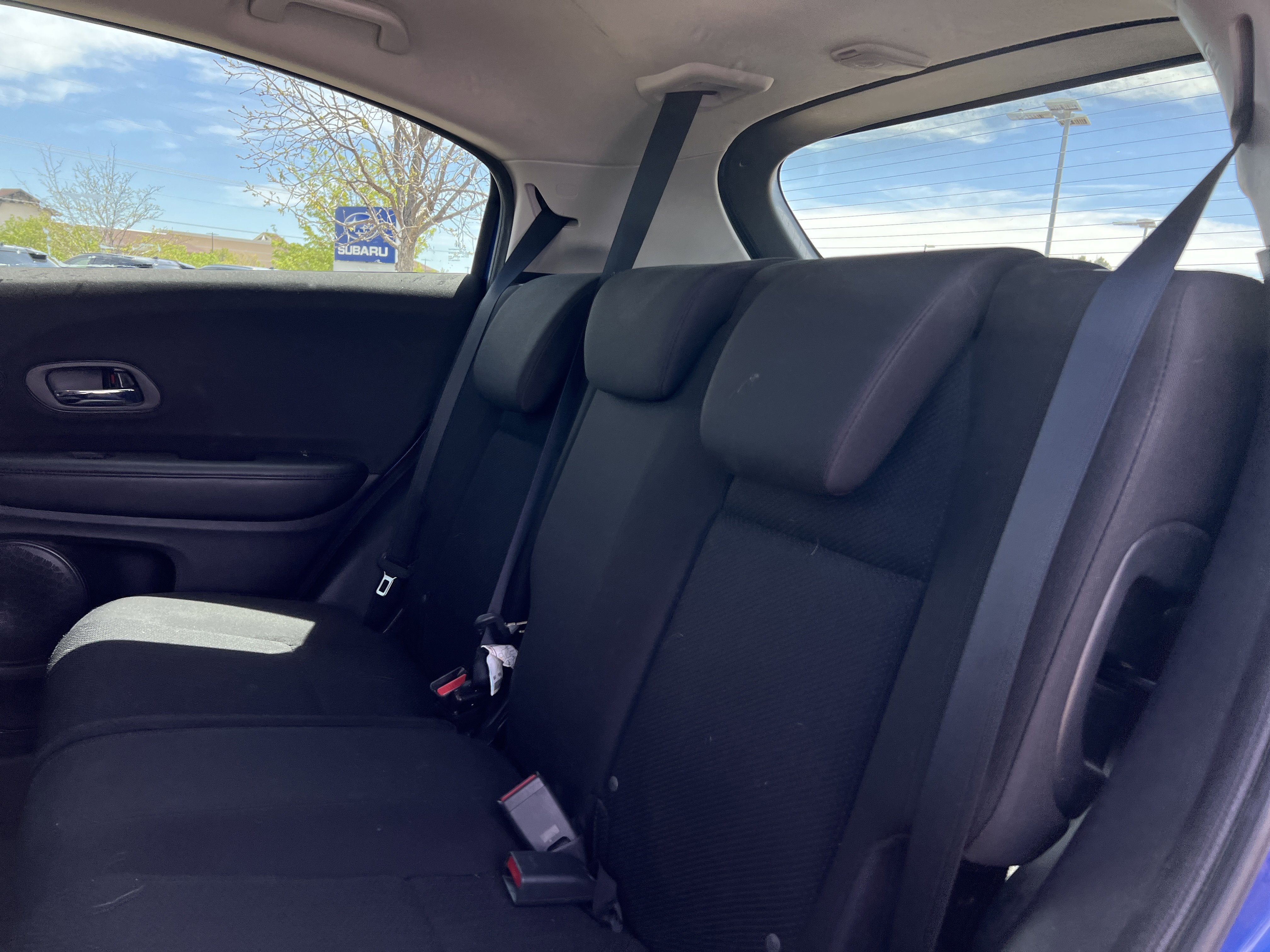 Used 2018 Honda HR-V LX image 21